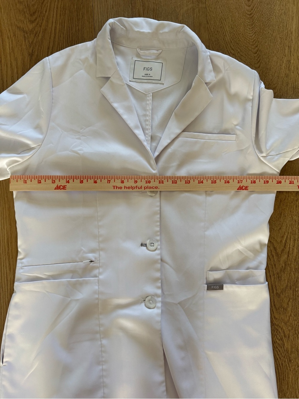 FIGS Bellevue Long Slim Lab Coat Medical Laboratory Dental Veterinary Medium - Picture 5 of 5